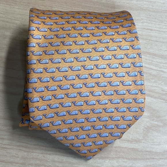 Izod Mens Silk Whale Print Neck Tie Orange Blue - Picture 1 of 3